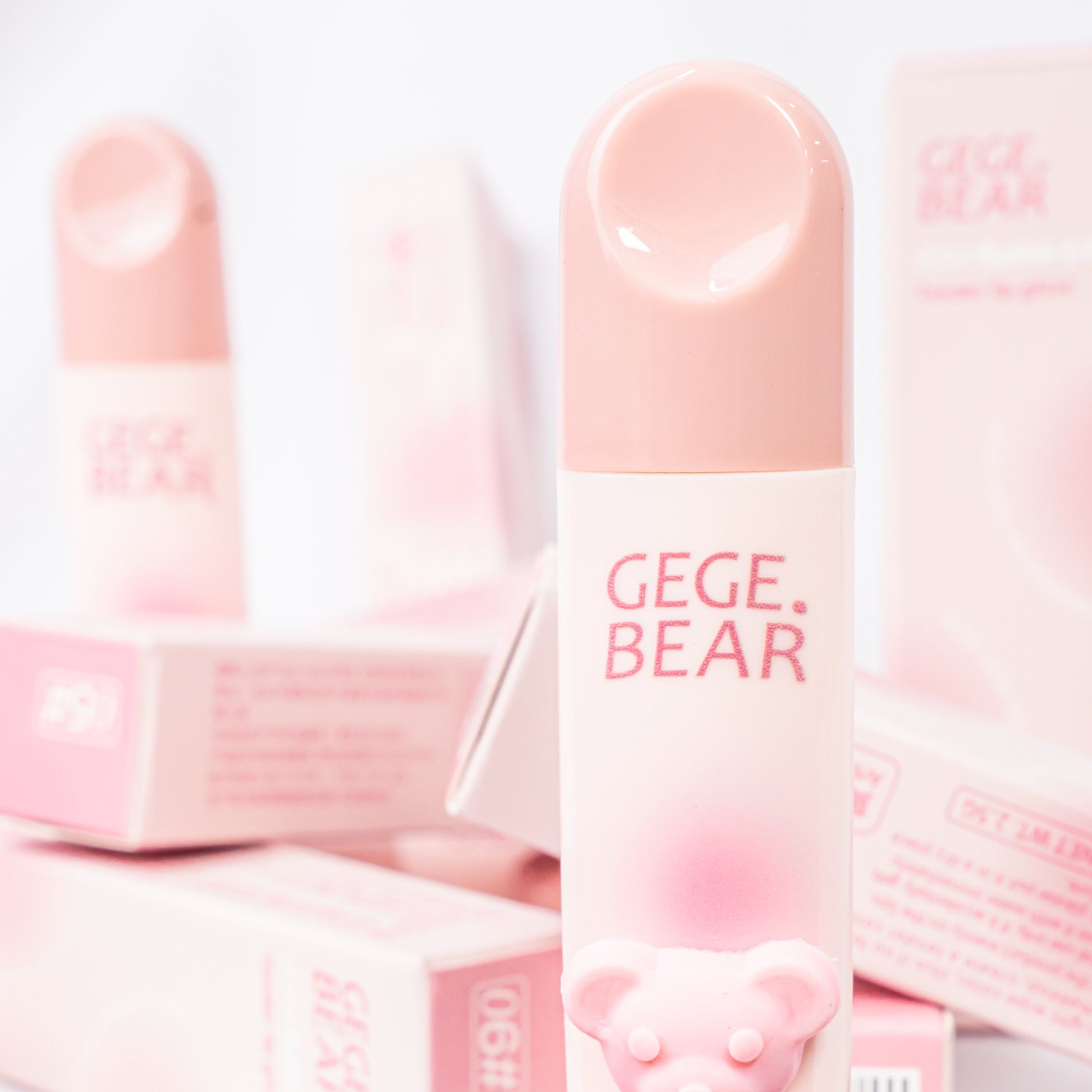 Labial mate Gege Bear
