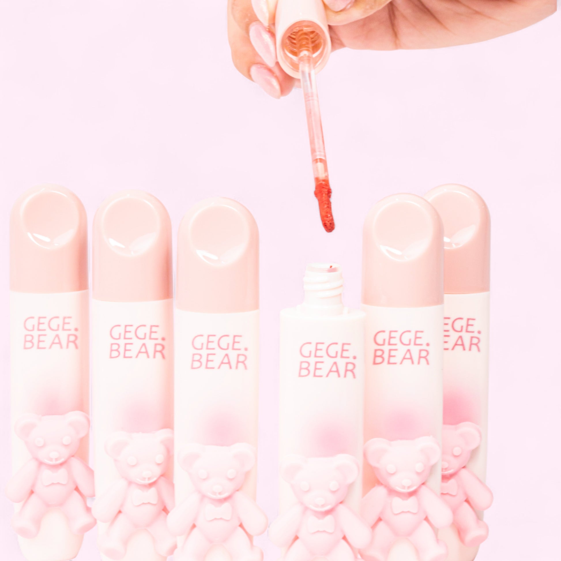 Labial mate Gege Bear