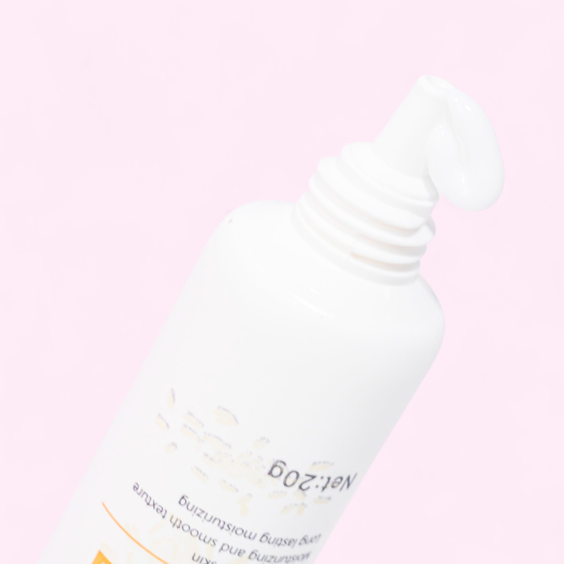 Contorno de ojos de arroz