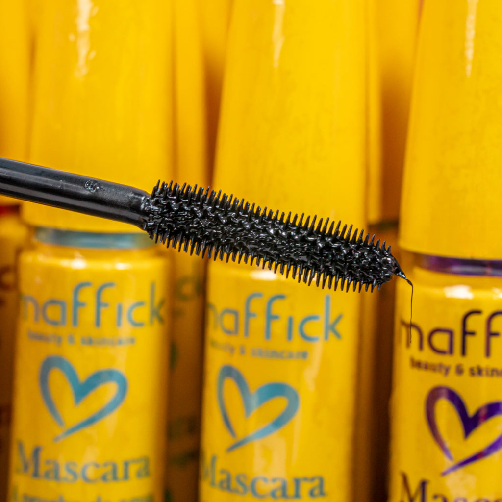 Pestañina Colossal Maffick