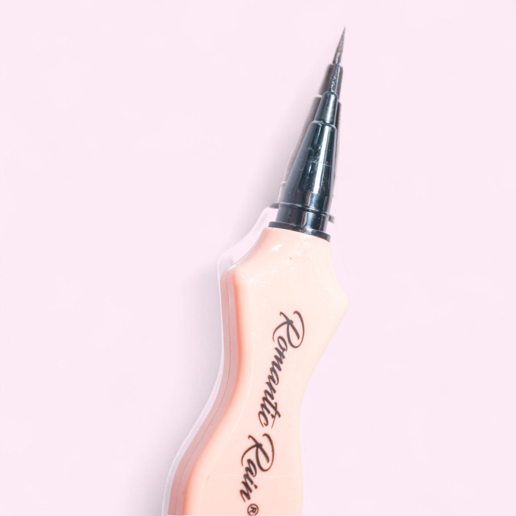 Delineador romantic rain