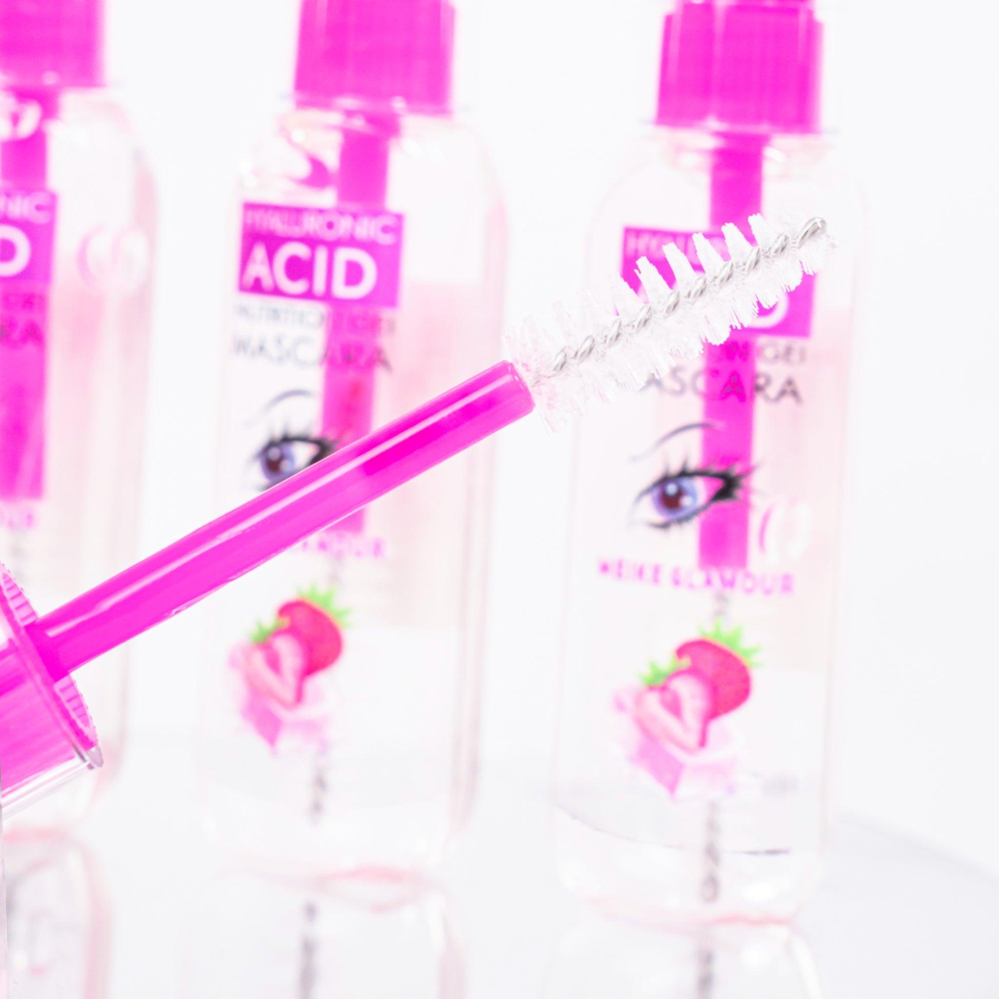 Pestañina en gel transparente